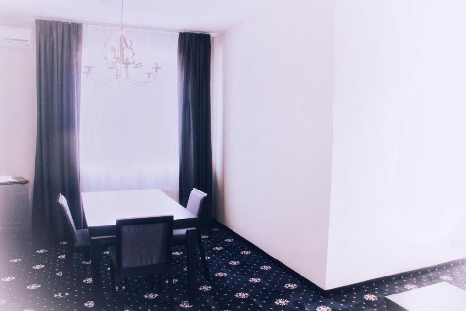 Hotel Felicia Ρίγα Εξωτερικό φωτογραφία